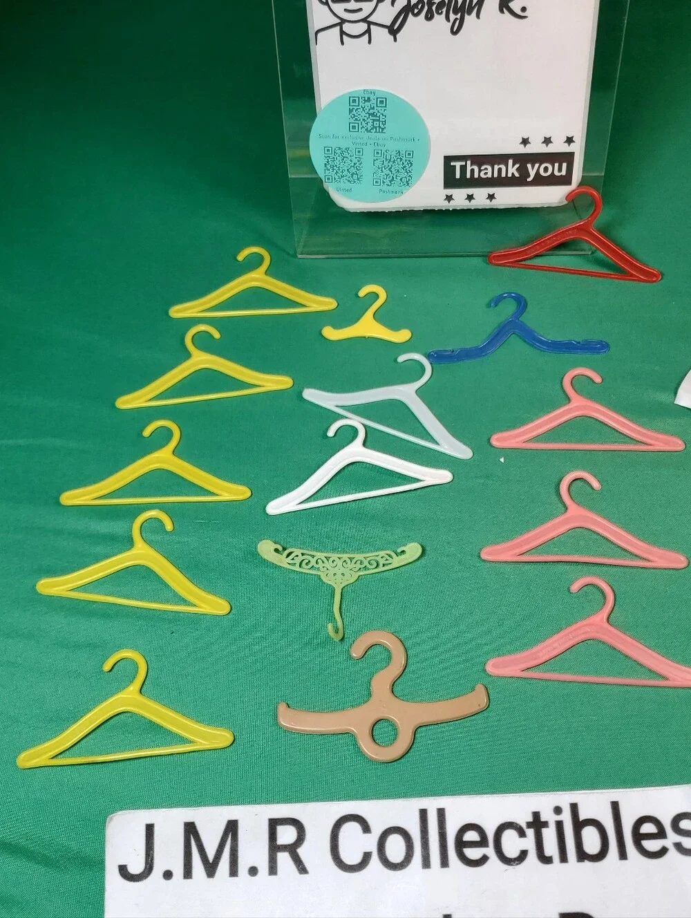 DOLL HANGER BONANZA! Lot of 15 Vintage Miniature Plastic Hangers